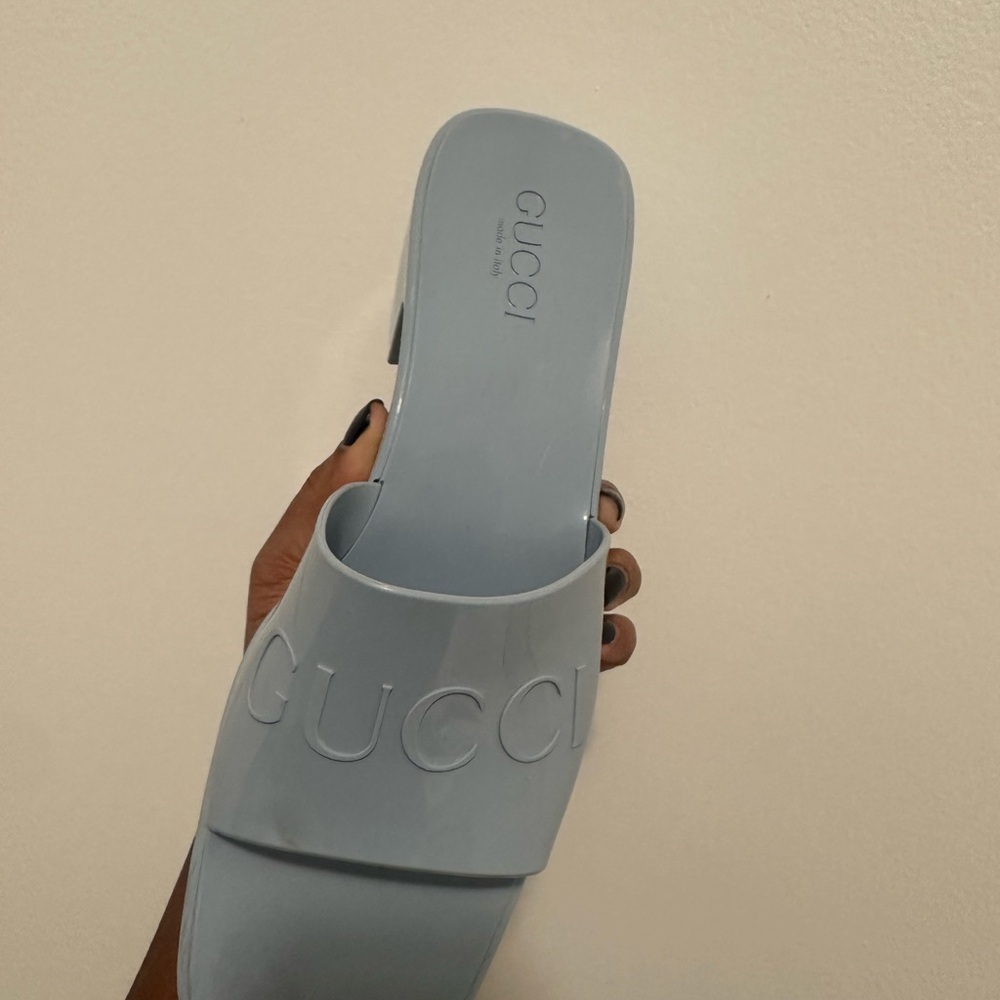 Gucci Women's Blue Slide Sandals - Picture 2 of 10